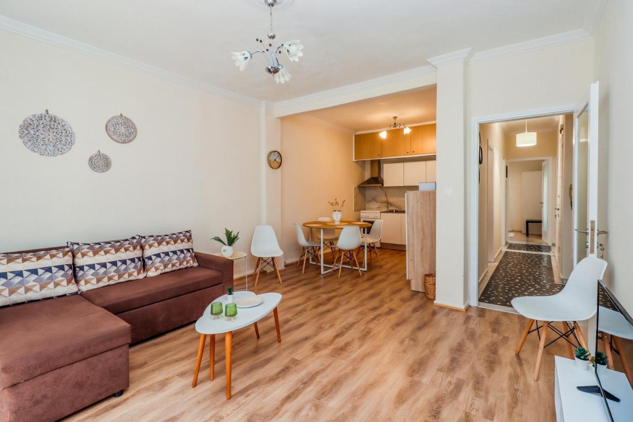 Grand Apartment Next To Center 3Bd 110Sqm 塞萨洛尼基 外观 照片