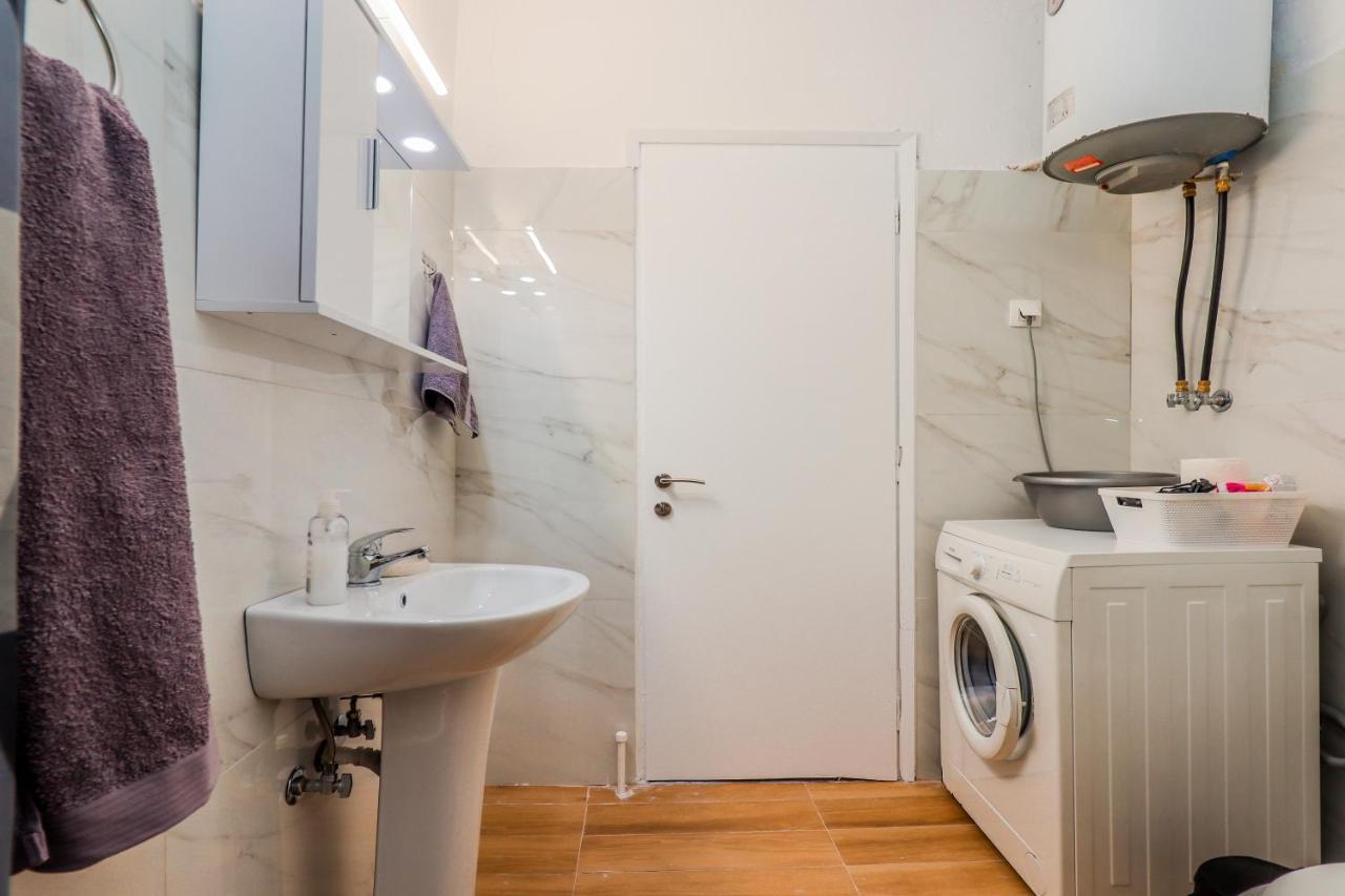 Grand Apartment Next To Center 3Bd 110Sqm 塞萨洛尼基 外观 照片